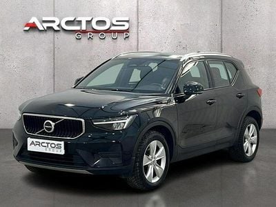 Używany Volvo XC40 Core 2022 Czarny SUV