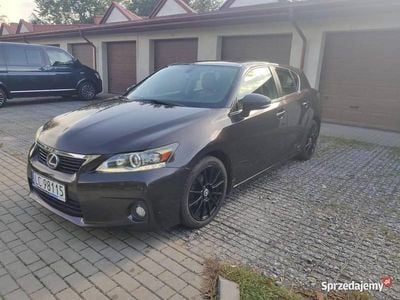 Używany Lexus CT200h 2013 Brązowy Hatchback