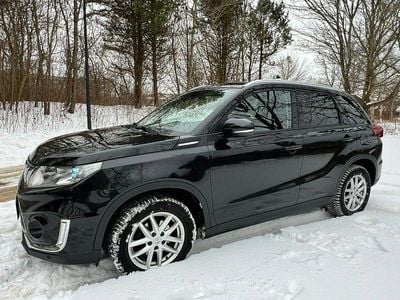 Używany Suzuki Vitara 140 KM (102 kW) 2019 Czarny (metalik) SUV