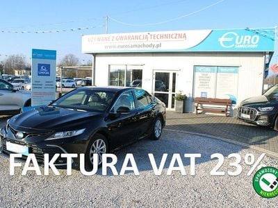 Czarny (metalik) Używany 2021 Toyota Camry Sedan/Limuzyna | 76 341 zł (Uczciwa cena)