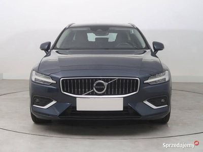 Używany Volvo V60 2019 Niebieski Kombi