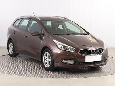Brązowy Używany 2014 Kia Ceed Hatchback | 33 999 zł (Uczciwa cena)