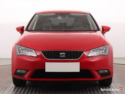 Czerwony Używany 2014 Seat Leon Hatchback | 25 999 zł (Dobra cena)