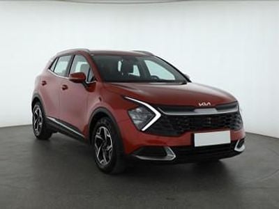 Czerwony Używany 2023 Kia Sportage SUV | 97 999 zł (Uczciwa cena)