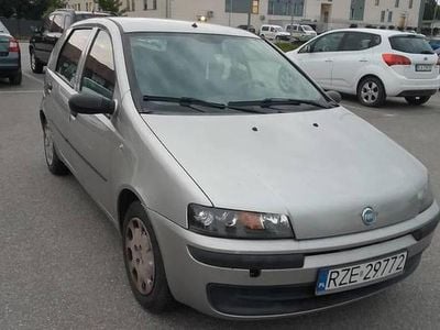 Używany Fiat Punto 1999 Srebrny Hatchback