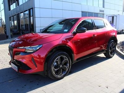 Lakier specjalny czerwony brera Nowe 2025 Alfa Romeo Junior SUV | 149 900 zł