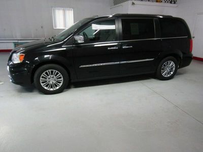 używany Chrysler Town & Country 