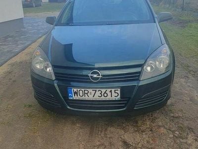 Zielony Używany 2005 Opel Astra Hatchback | 6500 zł (Dość drogi)