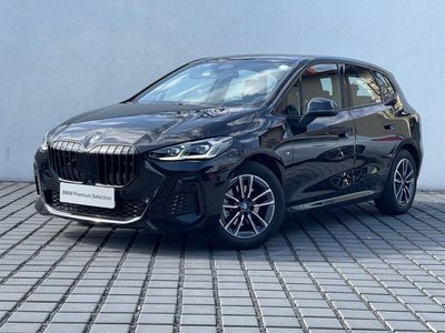 Używany BMW 218 Active Tourer Luxury Line 136 KM (100 kW) 2023 Czarny szafir metalizowany Minivan