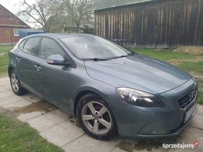 Używany Volvo V40 2013 Niebieski Kombi