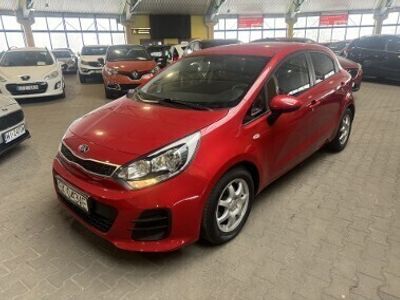 Bordowy Używany 2016 Kia Rio Hatchback | 41 900 zł (Dość drogi)