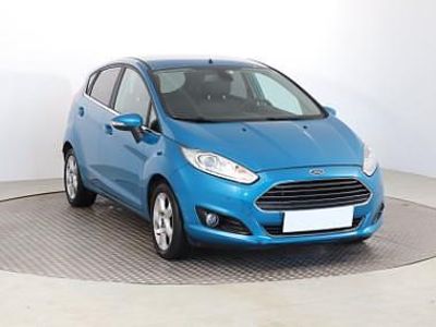 Używany Ford Fiesta 101 KM (74 kW) 2013 Niebieski Hatchback