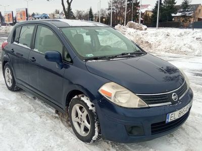 używany Nissan Versa 1.8 LPG Automat