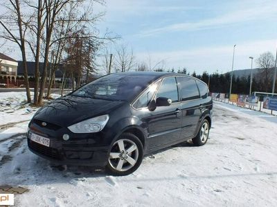 używany Ford S-MAX 1.8dm 125KM 2009r. 220 000km