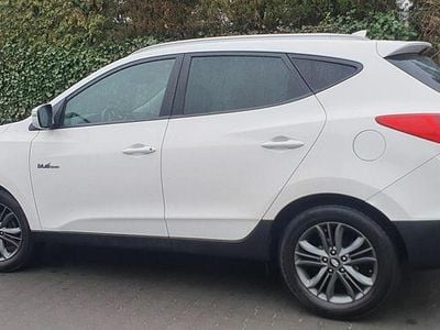 Biały Używany 2014 Hyundai ix35 SUV | 35 900 zł (Uczciwa cena)