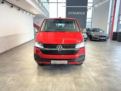 Czerwony Używany 2020 VW Multivan Trendline Van | 178 900 zł (Dość drogi)
