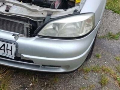 używany Opel Astra po lekkiej kolizji