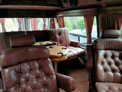 Używany Ford Econoline 1990 Biały Minivan