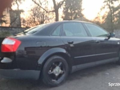 Używany Audi A4 2002 Czarny Sedan/Limuzyna
