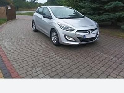 Używany Hyundai i30 2013 Srebrny Hatchback