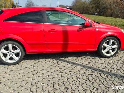 Opel Astra GTC
