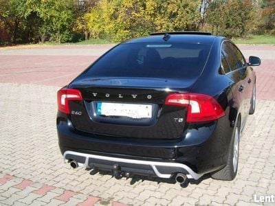 Używany Volvo S60 254 KM (186 kW) 2012 Czarny Sedan/Limuzyna