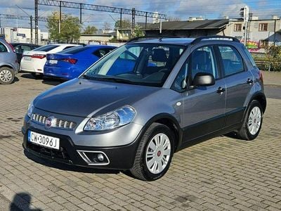 Używany Fiat Sedici 120 KM (88 kW) 2009 Srebrny SUV