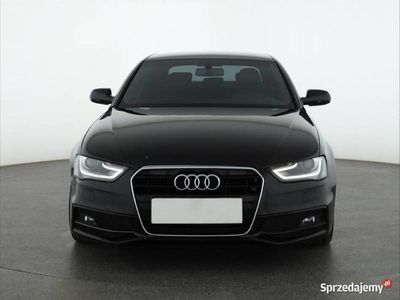 Używany Audi A4 170 KM (125 kW) 2012 Czarny Sedan/Limuzyna