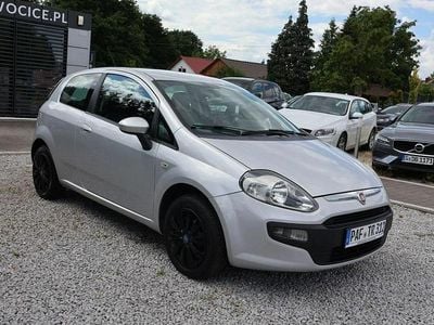 Srebrny (metalik) Używany 2012 Fiat Punto Sedan/Limuzyna | 13 400 zł