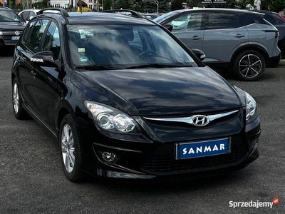 używany Hyundai i30 I 1.6CRDi 90KM combi - Gwarancja- Książki,Klima