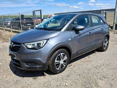Srebrny Używany 2018 Opel Crossland SUV | 26 999 zł