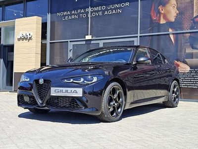 Nowe Alfa Romeo Giulia 280 KM (205 kW) 2025 Lakier metalizowany czarny  volcano black Sedan/Limuzyna