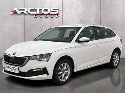 Używany Skoda Scala Ambition 116 KM (85 kW) 2020 Biały Hatchback