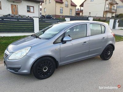 używany Opel Corsa 1.2 16v z gazem