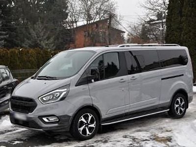 Szary Używany 2023 Ford Tourneo Minivan | 189 500 zł (Super Cena)