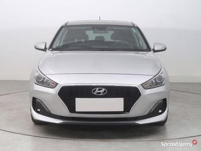 Używany Hyundai i30 2019 Srebrny Hatchback