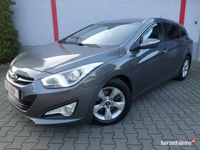 Grafitowy (metalik) Używany 2013 Hyundai i40 Kombi | 29 900 zł (Uczciwa cena)