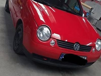 Czerwony Używany 2002 VW Lupo Hatchback | 5600 zł