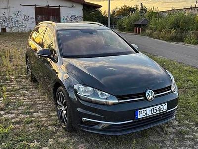 Grafitowy Używany 2017 VW Golf VII Kombi | 52 000 zł