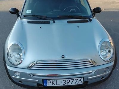 Srebrny Używany 2003 Mini ONE Hatchback | 7700 zł