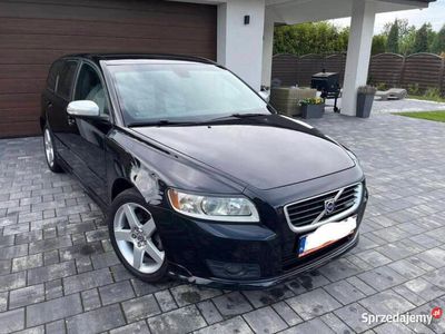Używany Volvo V50 R-Design 136 KM (100 kW) 2009 Czarny Kombi