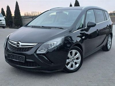 Używany Opel Zafira 140 KM (102 kW) 2012 Czarny (metalik) Minivan