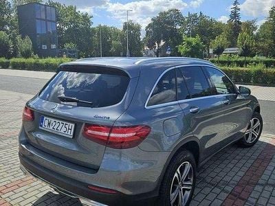 Mercedes GLC300