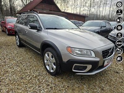 Żółtozłoty Używany 2009 Volvo XC70 Kombi | 29 900 zł