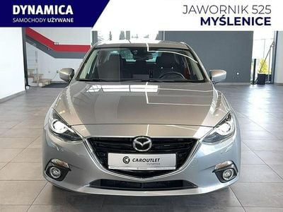 Używany Mazda 3 120 KM (88 kW) 2015 Srebrny Sedan/Limuzyna