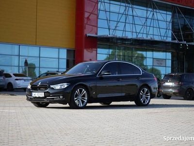 używany BMW 330e F30 Sportline 2018 | 65 tys. km | 252KM l Hybryda Plug-in
