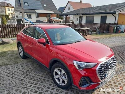 Czerwony Używany 2021 Audi Q3 SUV | 145 000 zł