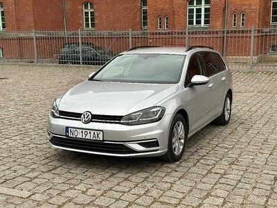 Srebrny Używany 2019 VW Golf VII Comfortline Kombi | 47 600 zł (Uczciwa cena)