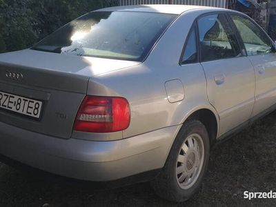 Używany 1999 Audi A4 | 8800 zł