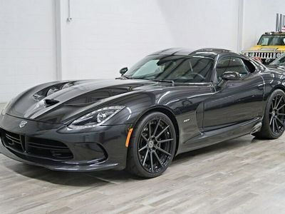 używany Dodge Viper 8.4dm 645KM 2014r. 23 787km